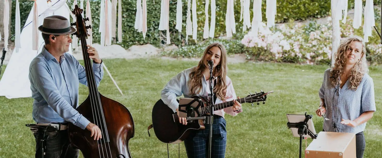 Akoestische band boeken?