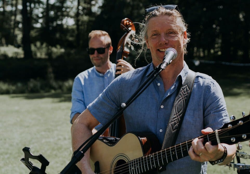 Akoestisch duo MAIS live optreden bruiloft